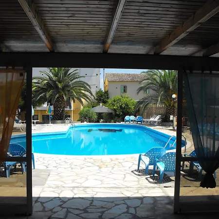 Le Mirage Ξενοδοχείο 2*