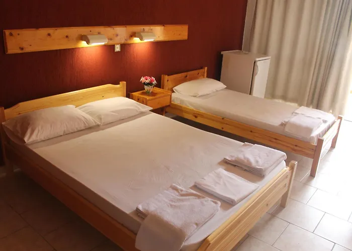 Le Mirage 2* Benitses (Corfu)