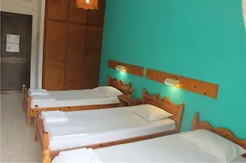 Le Mirage מלון